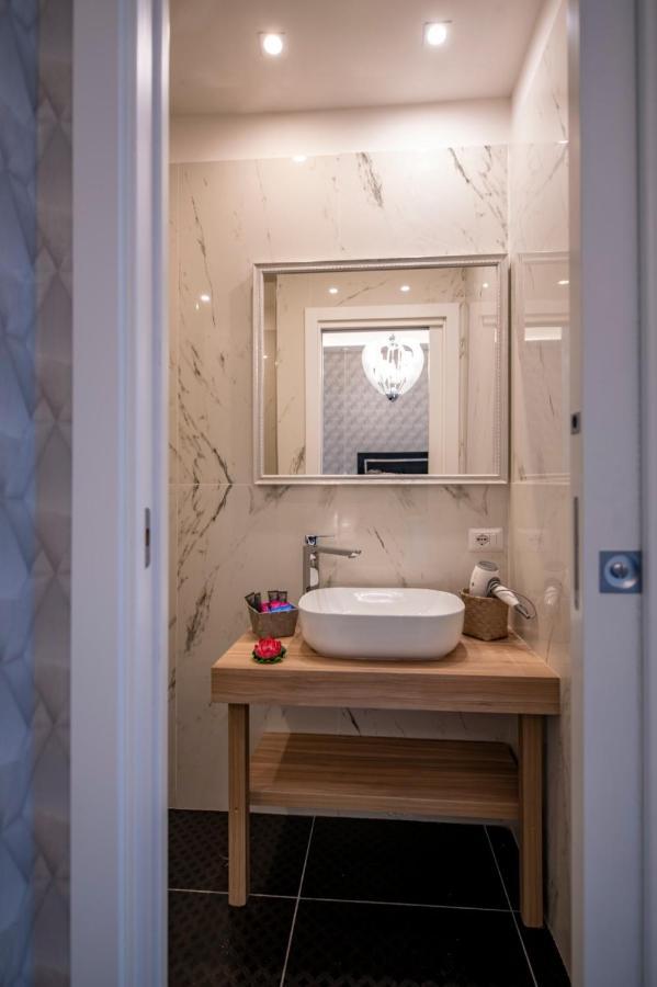 Luna Luxury Bed And Breakfast Naples Extérieur photo